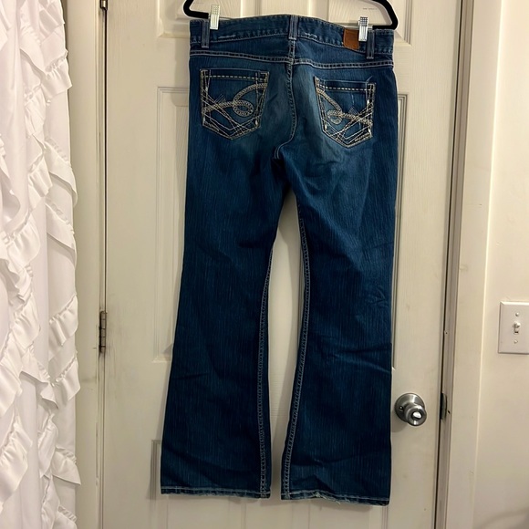 SOLD BKE Culture Jeans 👖 - Picture 2 of 5